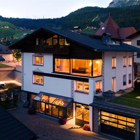 Artefugium Atelier Apartment Selva di Val Gardena Exterior photo
